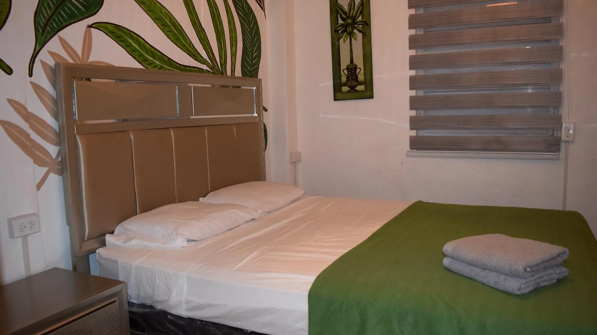 Vss Tropical Oasis In Arecibo - Modern Comfort & Island Vibes